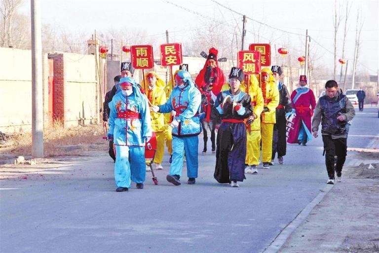 “清街”习俗在高台县举办